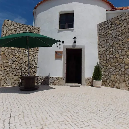 Vakantiehuis Casa Moinho Do Oeste - West Windmill Portugal *
